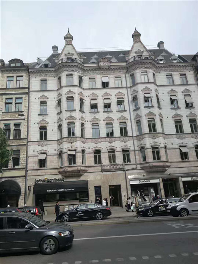 北歐+俄羅斯14日游集錦 沙尼亞首都塔林、諾貝爾文學研究院、天主教堂、王宮和皇家圖書館