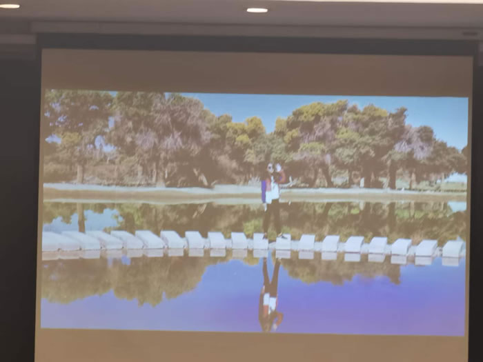 綿陽(yáng)中旅行假日旅行社舉行胡楊林、南疆專列推薦會(huì)